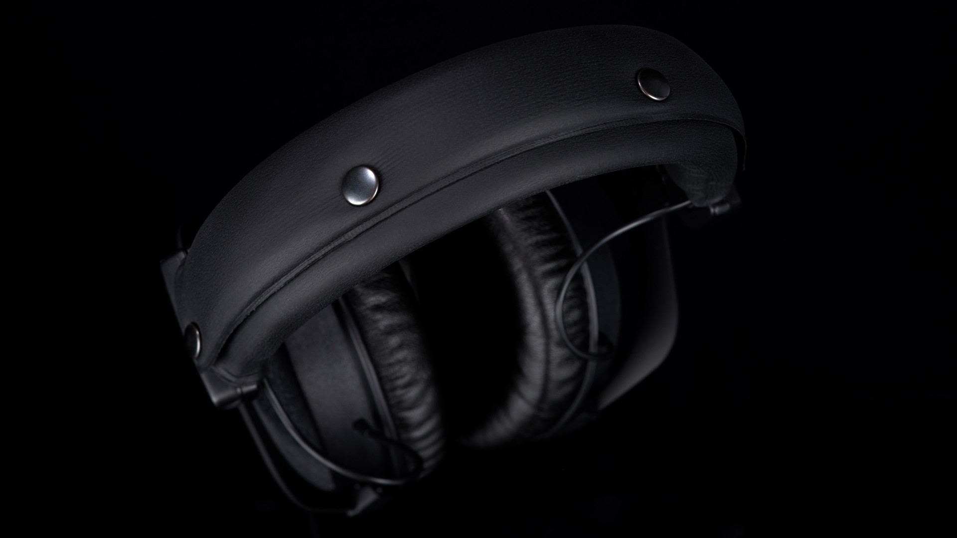 هدفون استودیویی بیرداینامیک مدل DT 770 M 2 هدفون استودیویی بیرداینامیک مدل DT 770 M