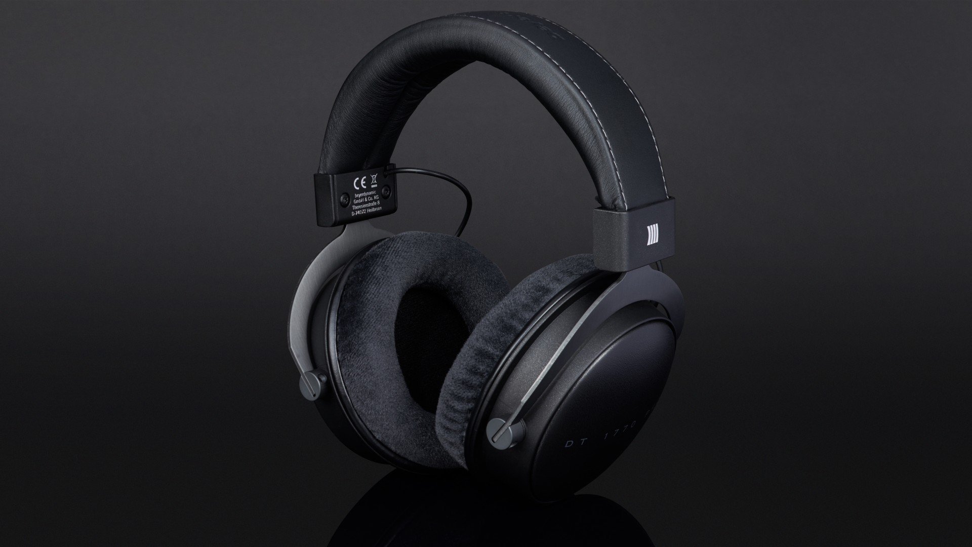 هدفون استودیویی بیرداینامیک مدل DT 1770 Pro