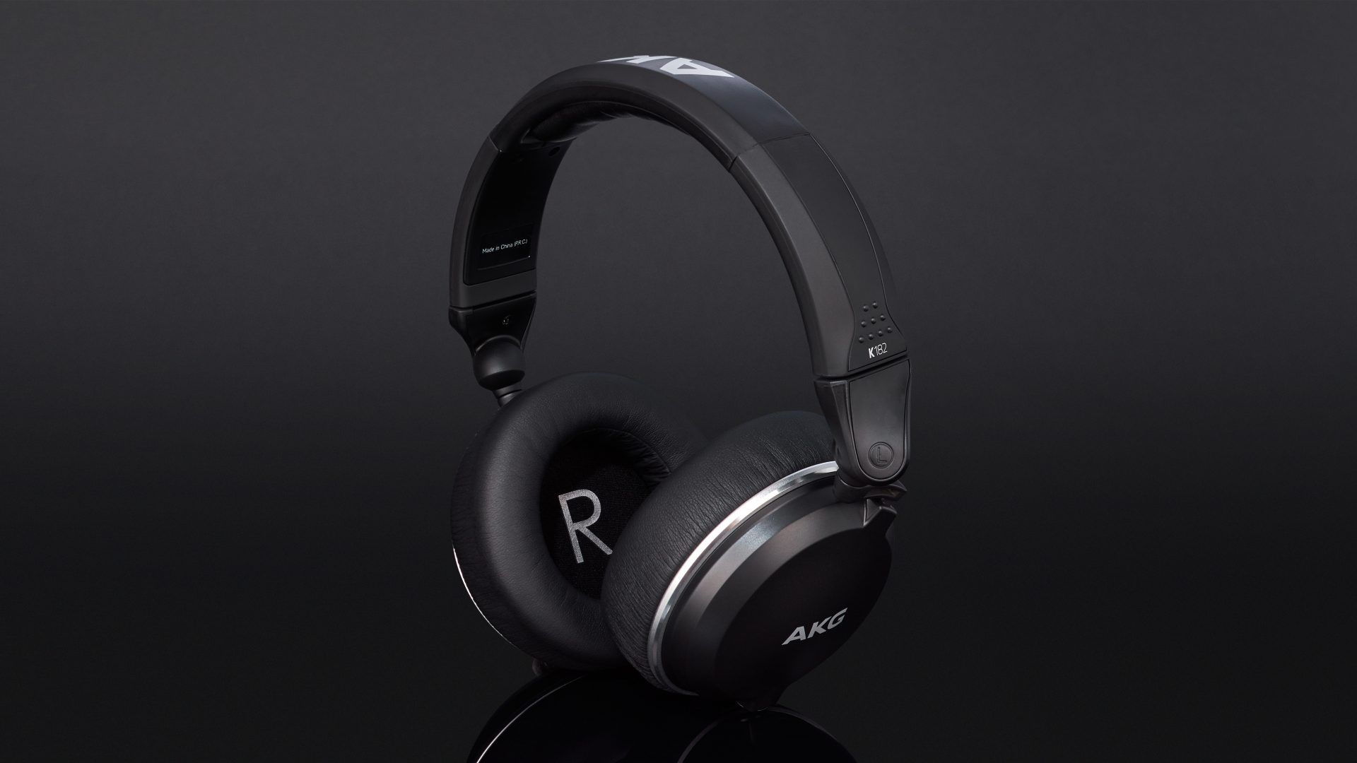 هدفون استودیویی ای کی جی مدل K182 1 هدفون استودیویی ای کی جی مدل K182