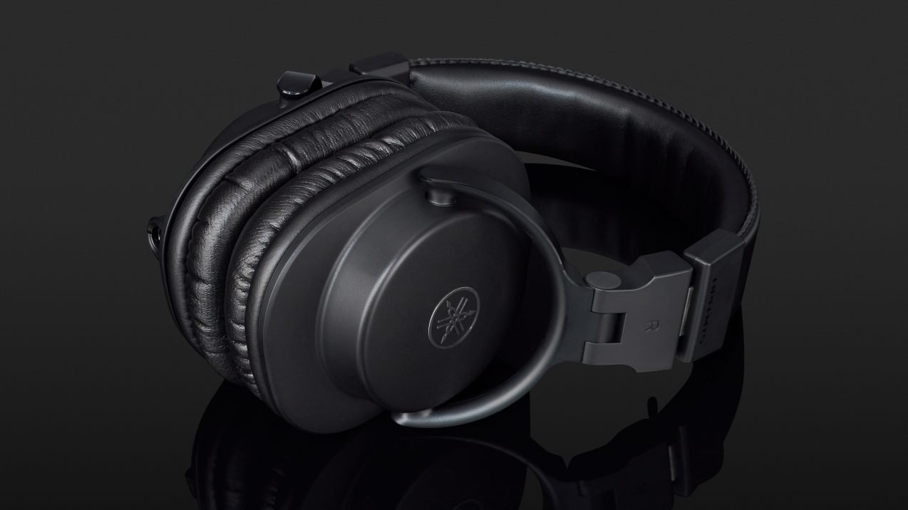 هدفون استودیویی یاماها مدل HPH-MT5