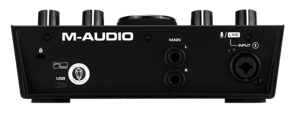 پکیج استودیویی کارت صدا، میکروفون و هدفون ام آدیو مدل AIR 192|4 Vocal Studio Pro 3 پکیج استودیویی کارت صدا، میکروفون و هدفون ام آدیو مدل AIR 192|4 Vocal Studio Pro