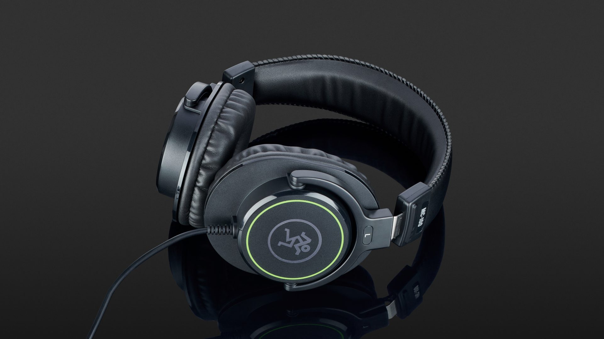 هدفون استودیویی مکی مدل MC-100 4 هدفون استودیویی مکی مدل MC-100