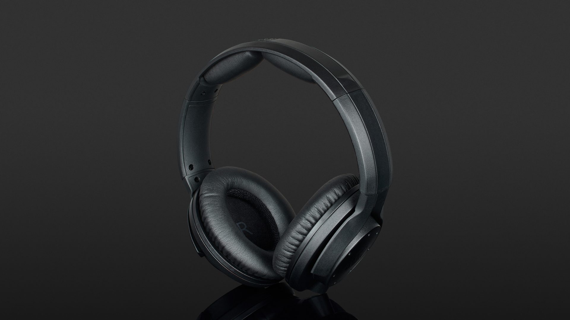 هدفون استودیویی کی آر کی مدل KNS 8402